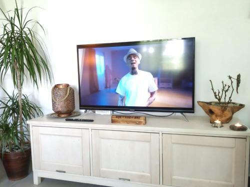 Boutique Beach Apartment Matar�