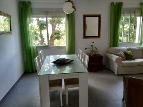 Boutique Beach Apartment Matar�
