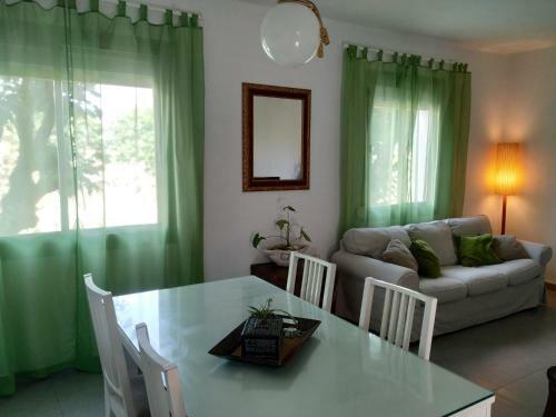 Boutique Beach Apartment Matar�