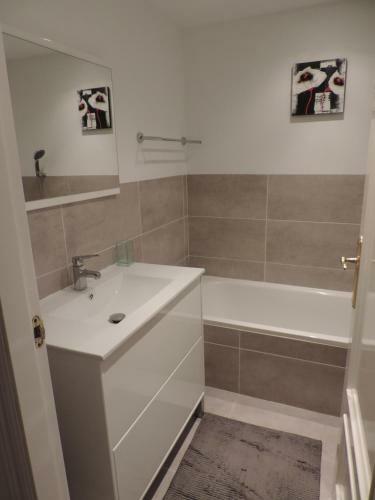 Apartamento Terrazas de Guadalupe J3