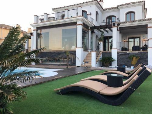 Stunning Villa