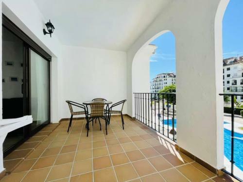 Sunny Apartment