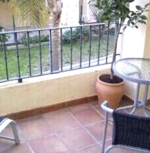 3-bed 3 Bath Sea & Mountain View Apartment