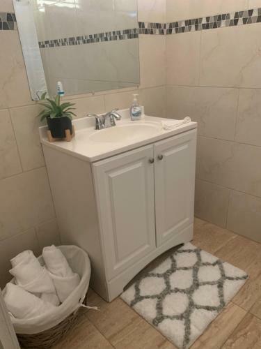 Coral Guest House - Jobos Isabela, Pr