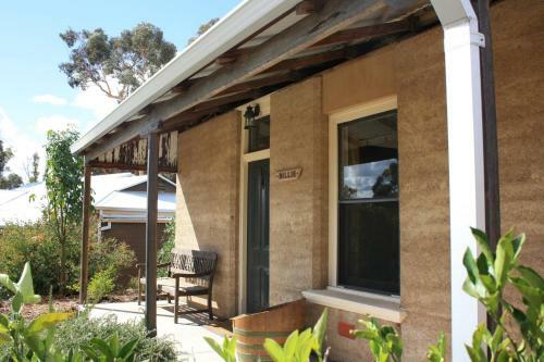 Agroturismo Hotham Ridge Winery And Cottages