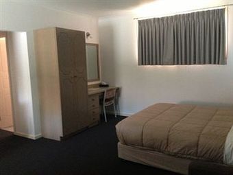 Nunawading Motor Inn