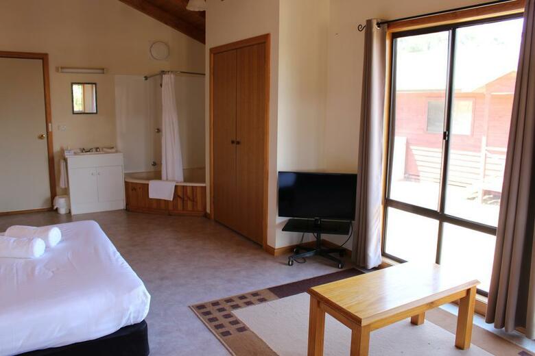 Hotel Eastcoast Central Watersedge Resort