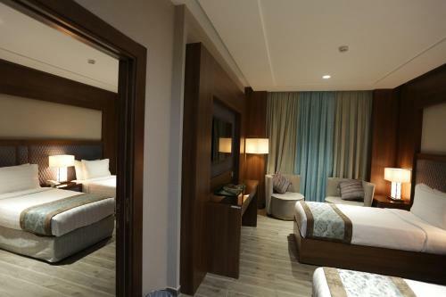 Violet Al Shisha Hotel