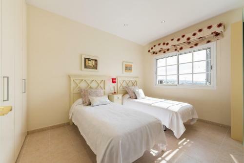 Big Pool In A Luxury Complex, Beach, Golf, Relax,...