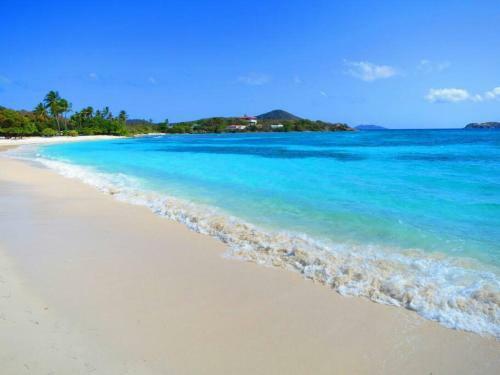 Apartamento Romantic 1br Condo & Private Pool @sapphire Beach IX