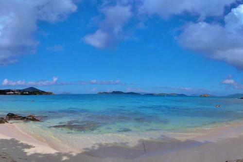 Apartamento Romantic 1br Condo & Private Pool @sapphire Beach IX