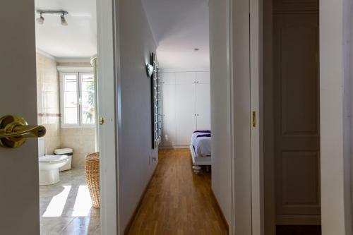 Sea Edge Friendly Villa