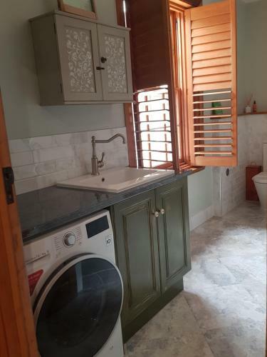 Angaston's Rusty Olive B&B