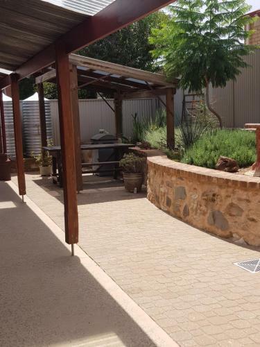 Angaston's Rusty Olive B&B
