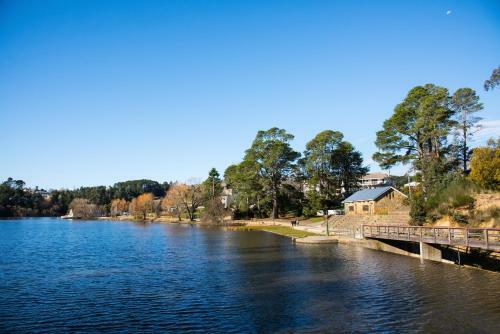 Lake Daylesford Apartment 2a