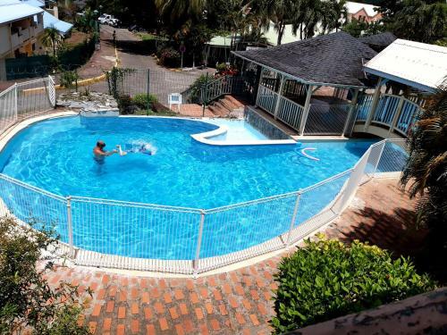 Apartamento Studio Climatis� - Piscine-plage - 2 � 3 Personnes