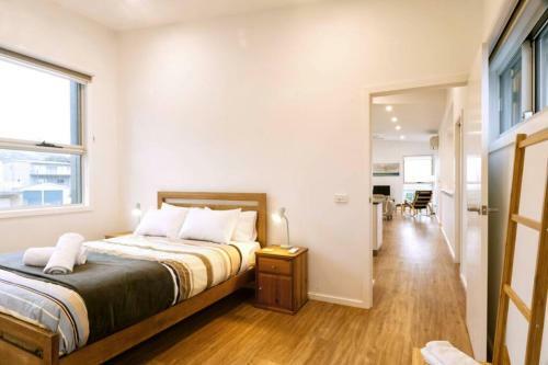 Ocean Loft - Oceanview ~pet Friendly ~ Free Wifi