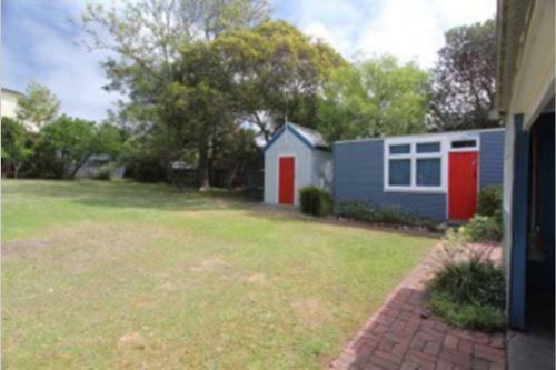 Lighthouse Retreat - Pet Friendly Free Wifi