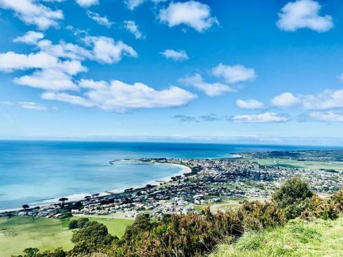 Birds Nest - Absolute Oceanviews