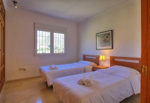 Luxurius Villa With Private Pool