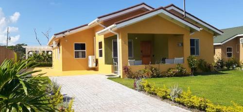 Villa Cocomo