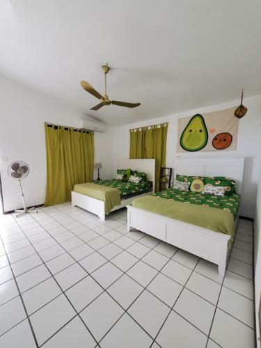 Avocado Beach Apartment