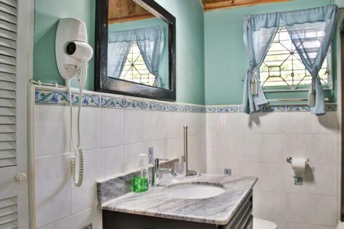 Ava's Getaway, 3bed, Ac, Wifi