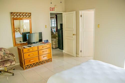 Hostal The Whytehouse Villa