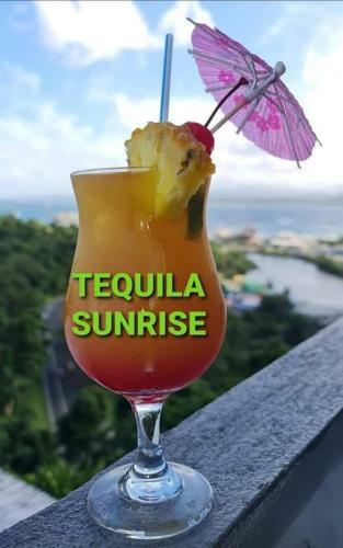 Sunseekers Outrigger Hotel