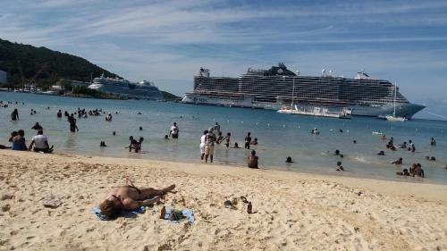 Apartamento Cruise Ship View, Sky Castles, Columbus Heights