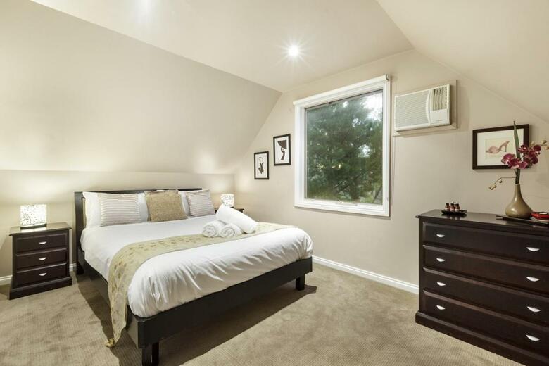 Hostal Briars Cottage
