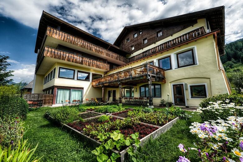 Hotel B�renwirth