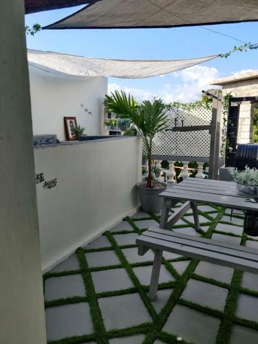 Hostal Turquoise Heaven