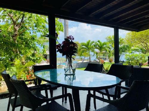 Tikal Villa (Jamaica)