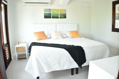 Tikal Villa (Jamaica)
