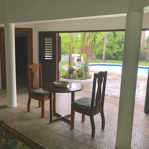 Reef Winds Villa
