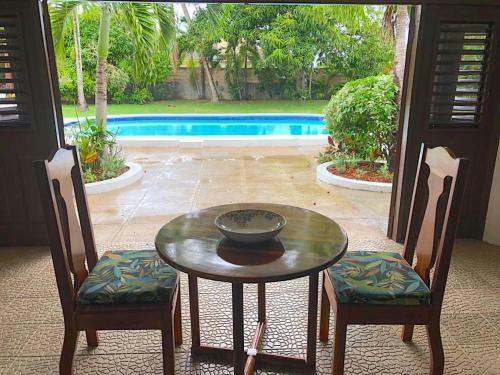 Reef Winds Villa