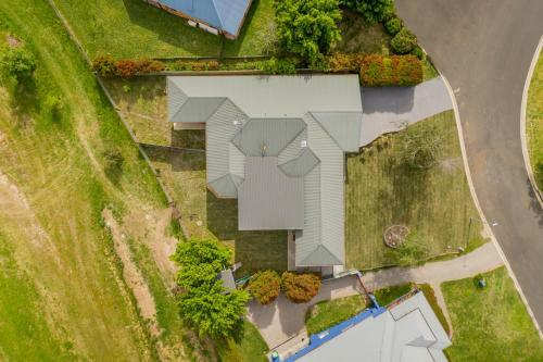 Casa On Cedar - Large 5 Star Luxury Home