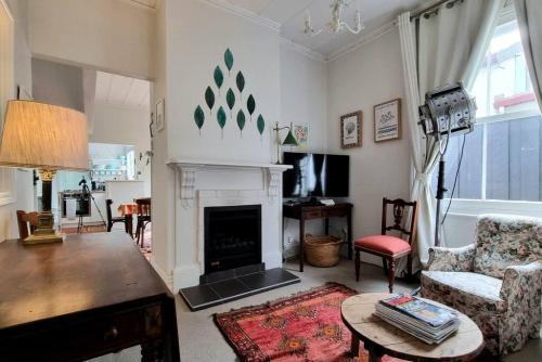 Timeless 2br Grey Lynn Cottage - Fibre - Wifi