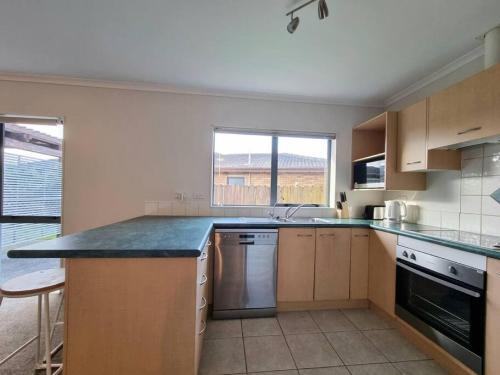 Beautiful 3br House, Westgate