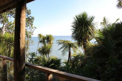 Hostal Neptune Coastal Haven