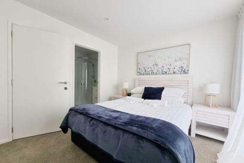 Brand New House By Botany - Netflix & Parking