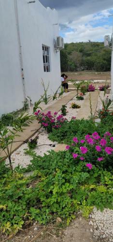Azteca Villas