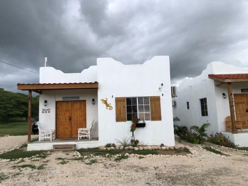 Azteca Villas