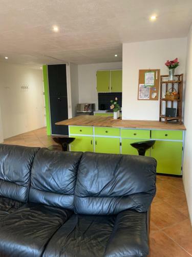 Apartamento F2 Tapu