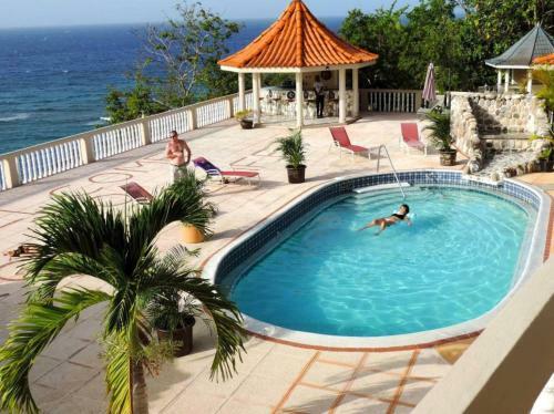 Hostal Rockcliff Villa