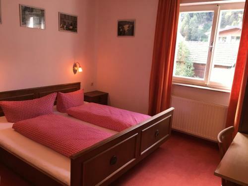 Hostal Apartment Stefania