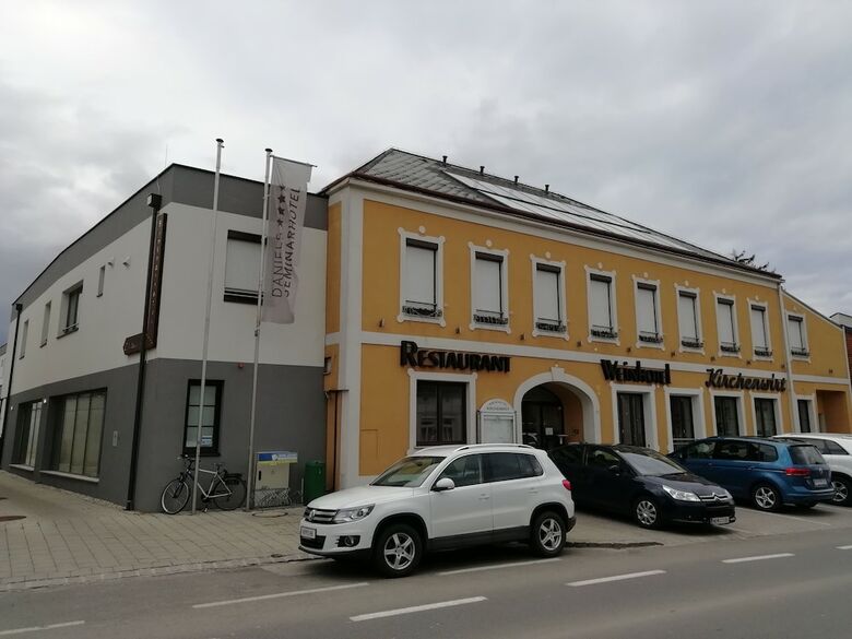 Weinhotel Kirchenwirt