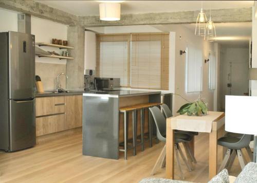 The Boho-chic Oasis, Lovely City Center Apartment