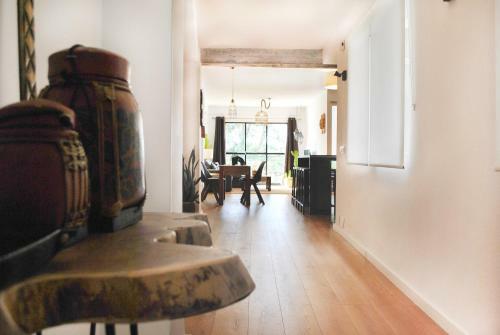 The Boho-chic Oasis, Lovely City Center Apartment